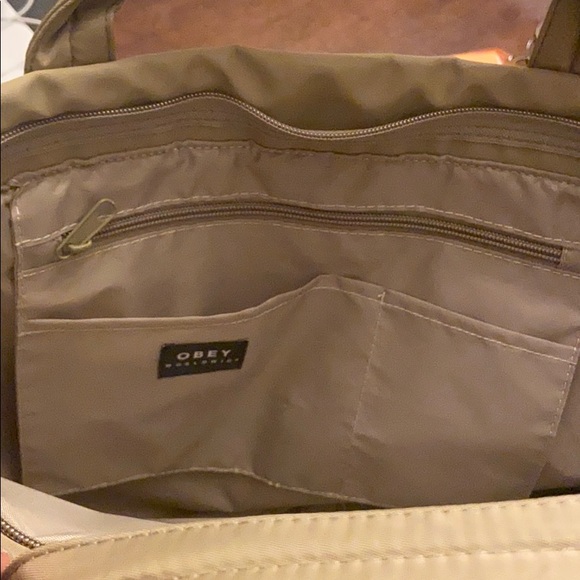 NWOT Obey Controller Messenger Bag “Canteen” - Picture 6 of 7